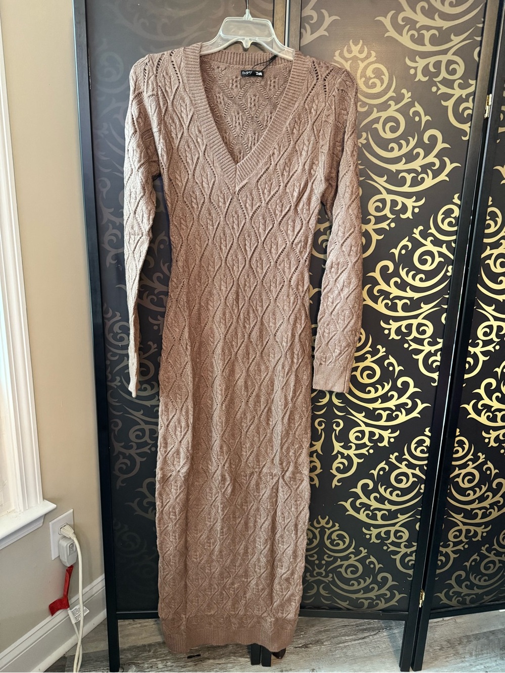 Fashion Nova Taupe Cable-Knit V-Neck Maxi Dress